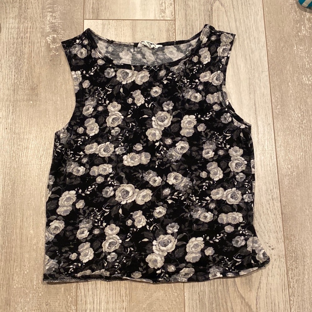 Rose crop top
